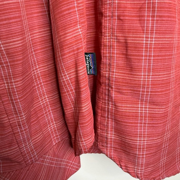 Patagonia Red Plaid Women's Shirt - Picture 7 of 7